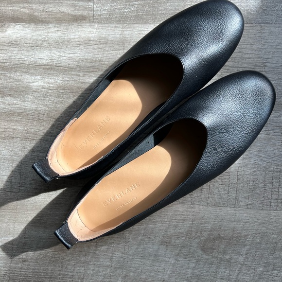 Everlane Women Flats - Picture 7 of 9